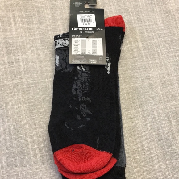 Darth Vader socks - Picture 2 of 3